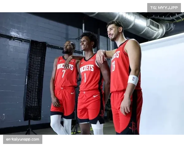 现代NBA建队理念 规避三巨头陷阱注重深度